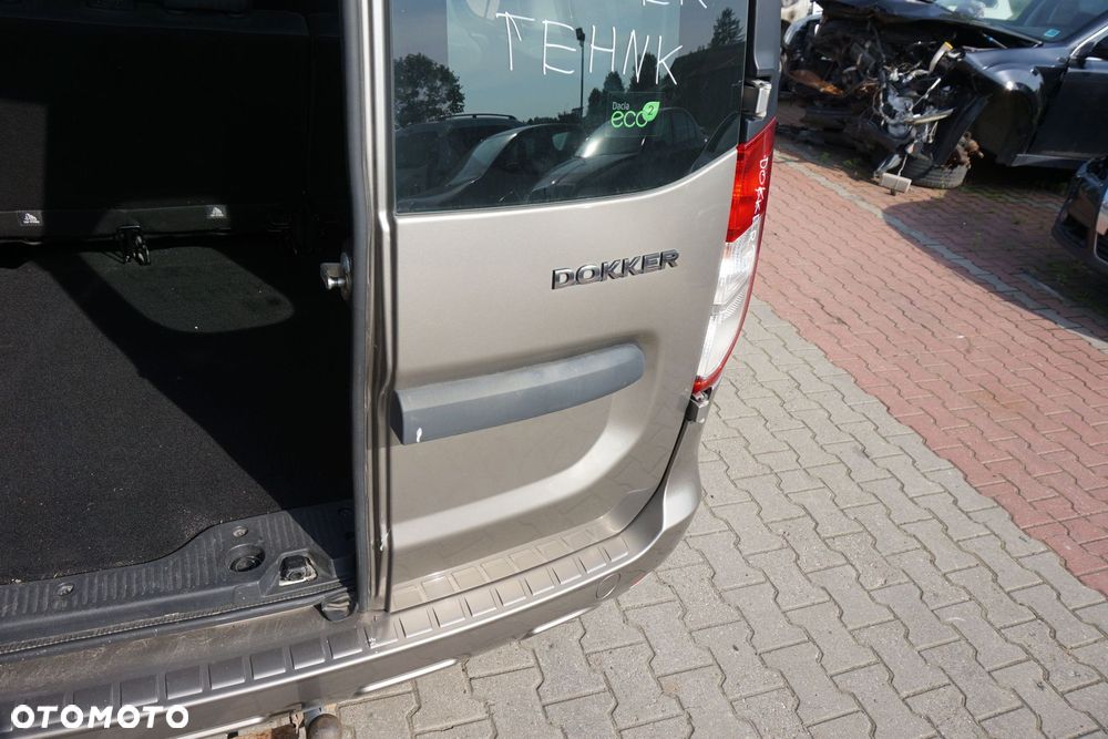 DRZWI TYLNE SKRZYDŁOWE PRAWE DOKKER LIFT TEHNK 901004471R DACIA 2017-2021 - 2