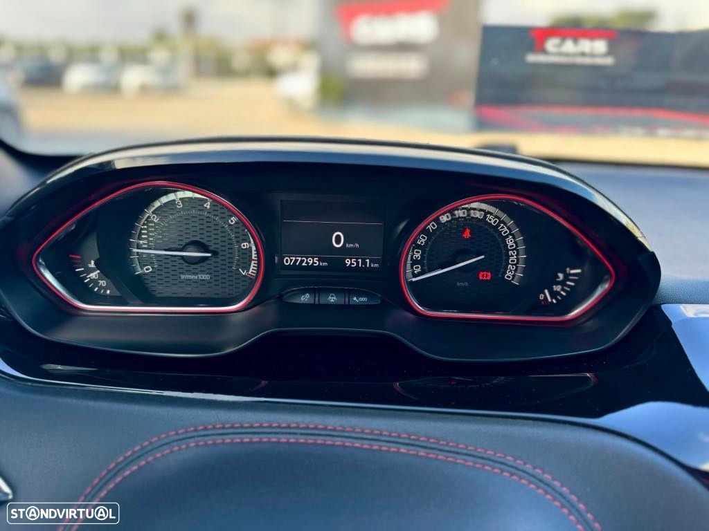 Peugeot 208 1.6 THP GTi - 12