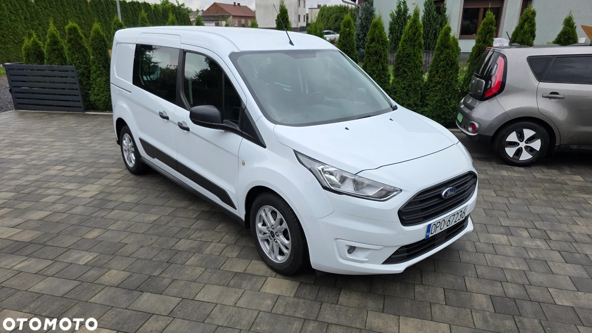 Ford Transit Connect 240 L2 LKW Autm Trend - 3