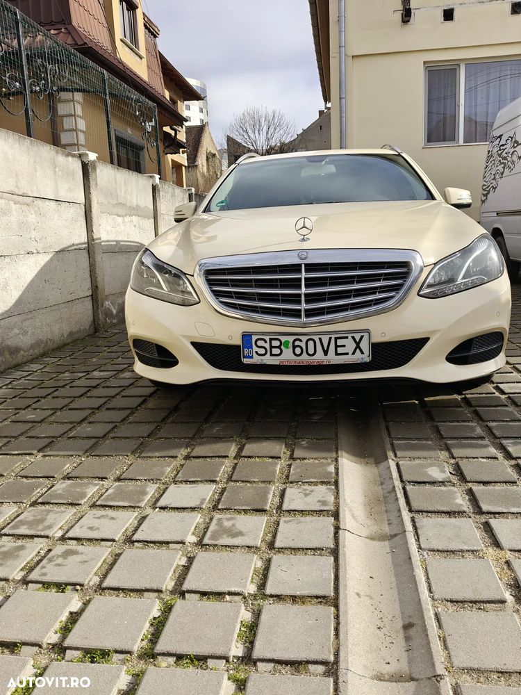 Mercedes-Benz E 200 BlueTEC 7G-TRONIC - 3