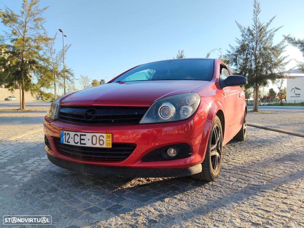 Opel Astra GTC 1.3 CDTI - 2