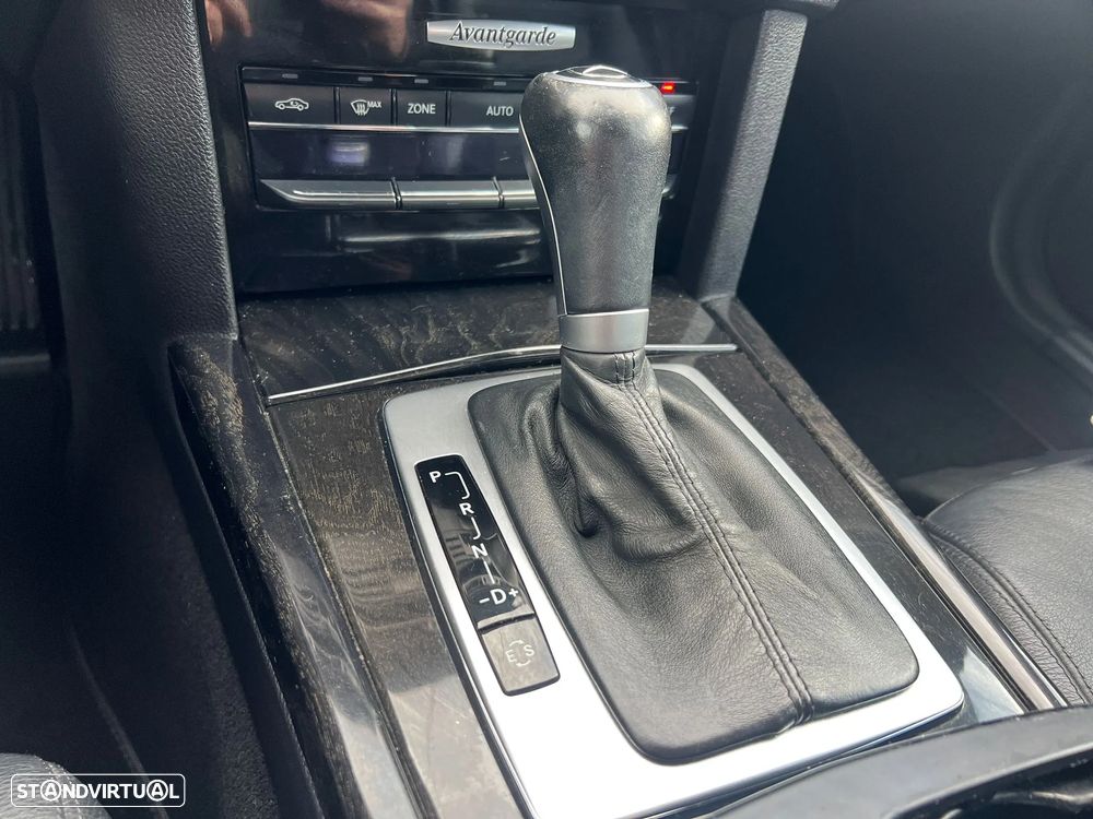 Mercedes-Benz E 250 CDI Avantgarde BlueEfficiency Auto. - 15