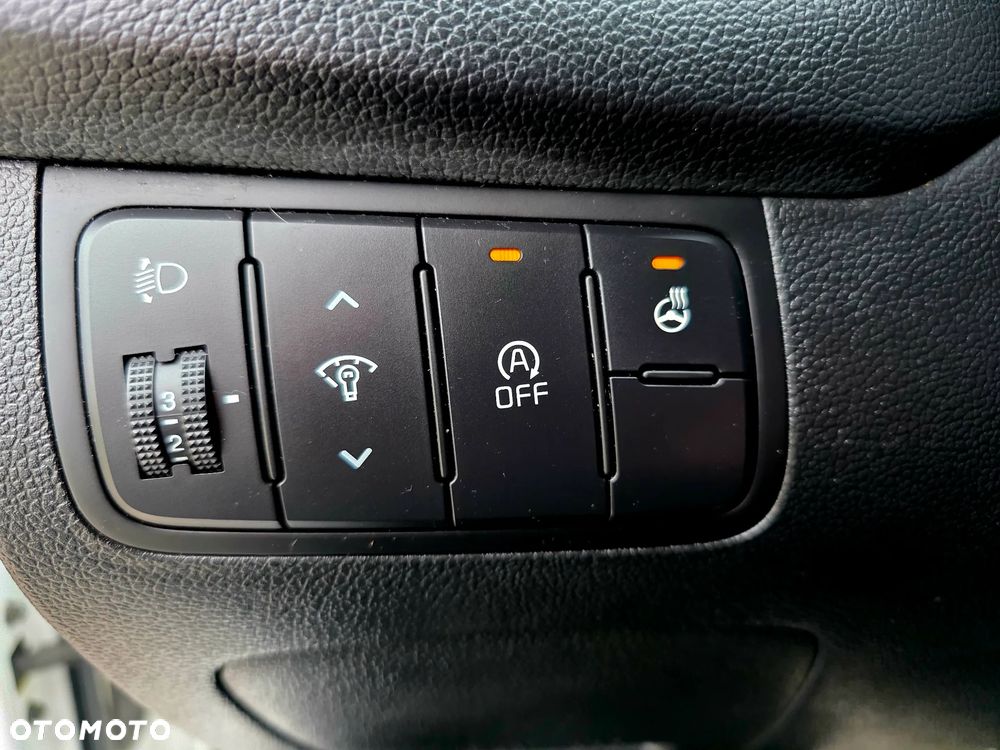 Kia Ceed 1.4 CVVT Dream-Team Edition - 22
