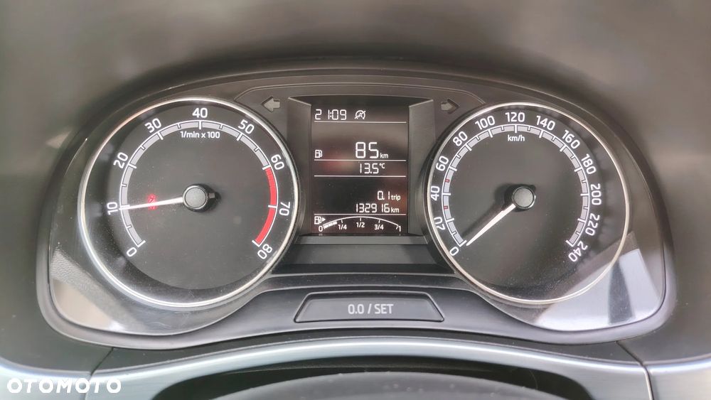 Skoda Fabia 1.0 TSI Ambition Plus - 26