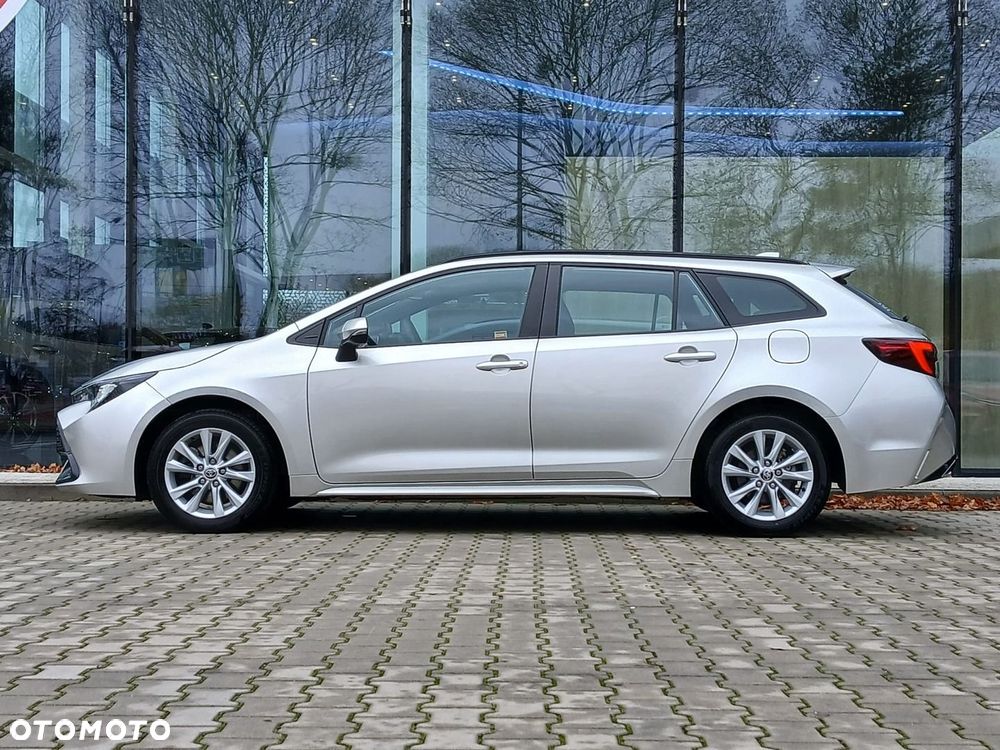 Toyota Corolla 2.0 Hybrid Comfort - 3