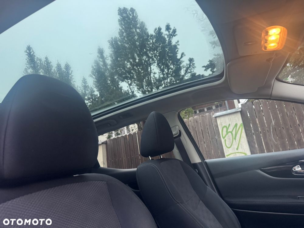 Nissan Qashqai 1.5 dCi DPF acenta - 21