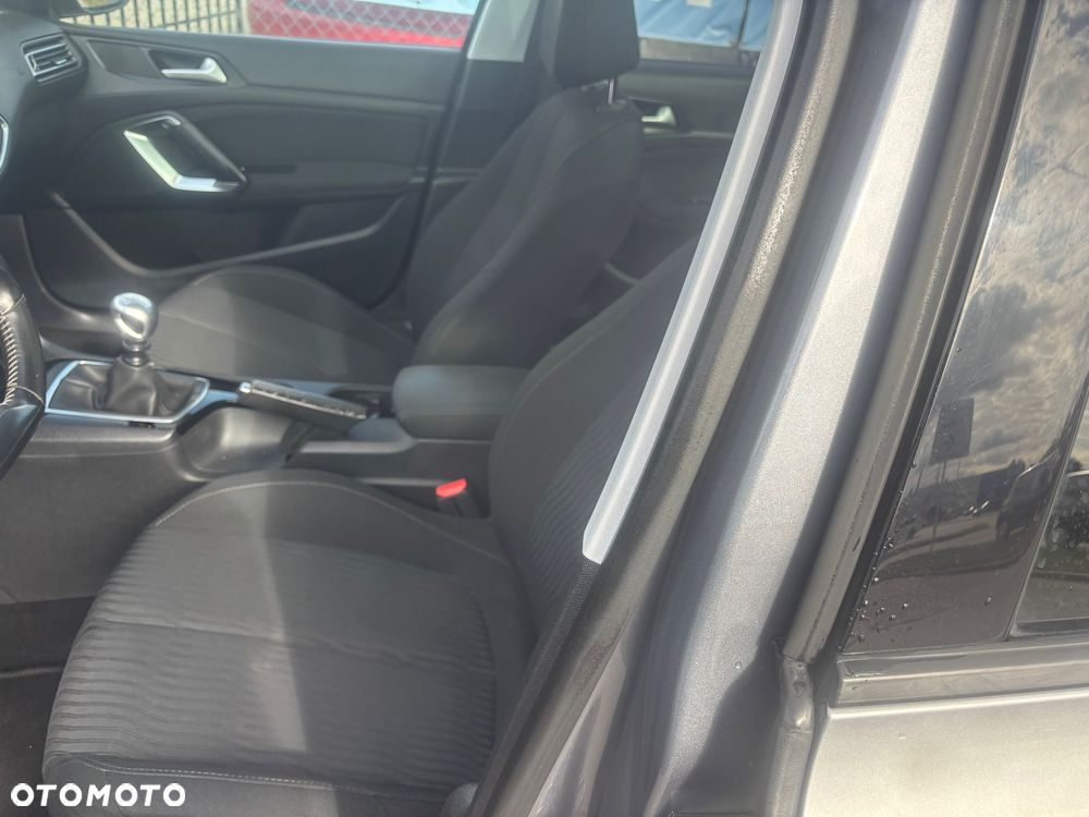 Peugeot 308 BlueHDi 120 Stop & Start Business-Line - 17