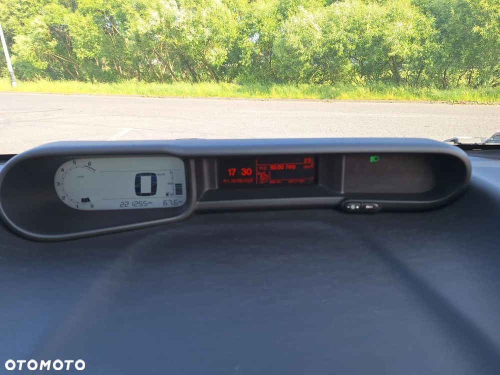 Citroën C3 Picasso 1.6i Exclusive - 3