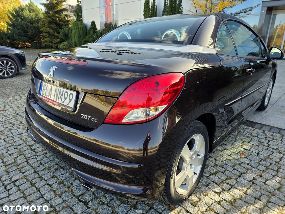 Peugeot 207 CC 120 VTi Active - 24