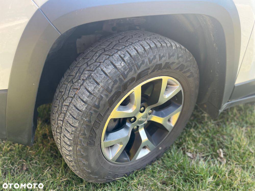 Jeep Cherokee 3.2 V6 Active Drive Lock Trailhawk - 5