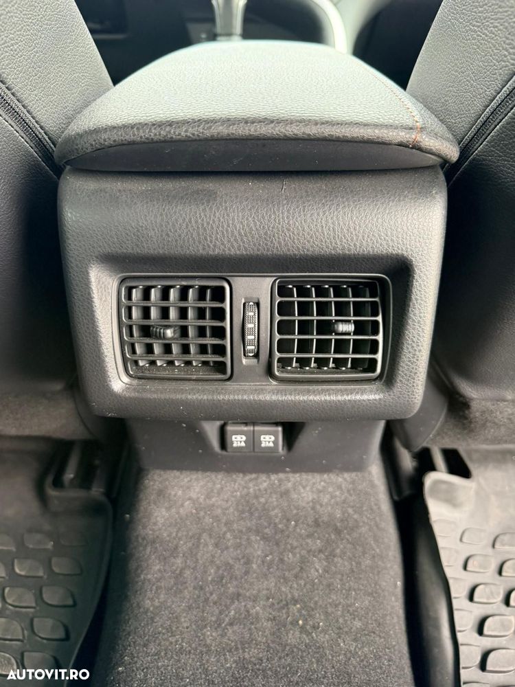 Toyota Camry 2.5 Dynamic - 12