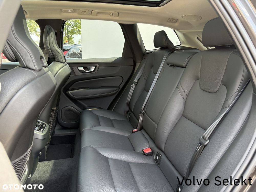 Volvo XC 60 - 23