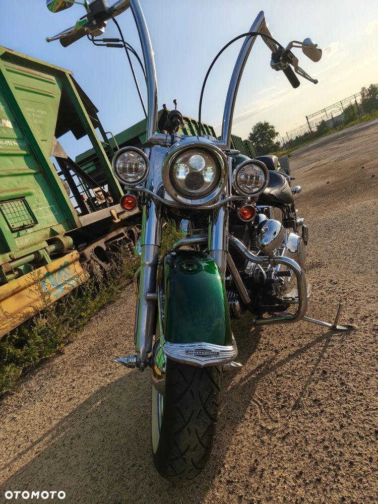 Harley-Davidson Softail Deluxe - 13