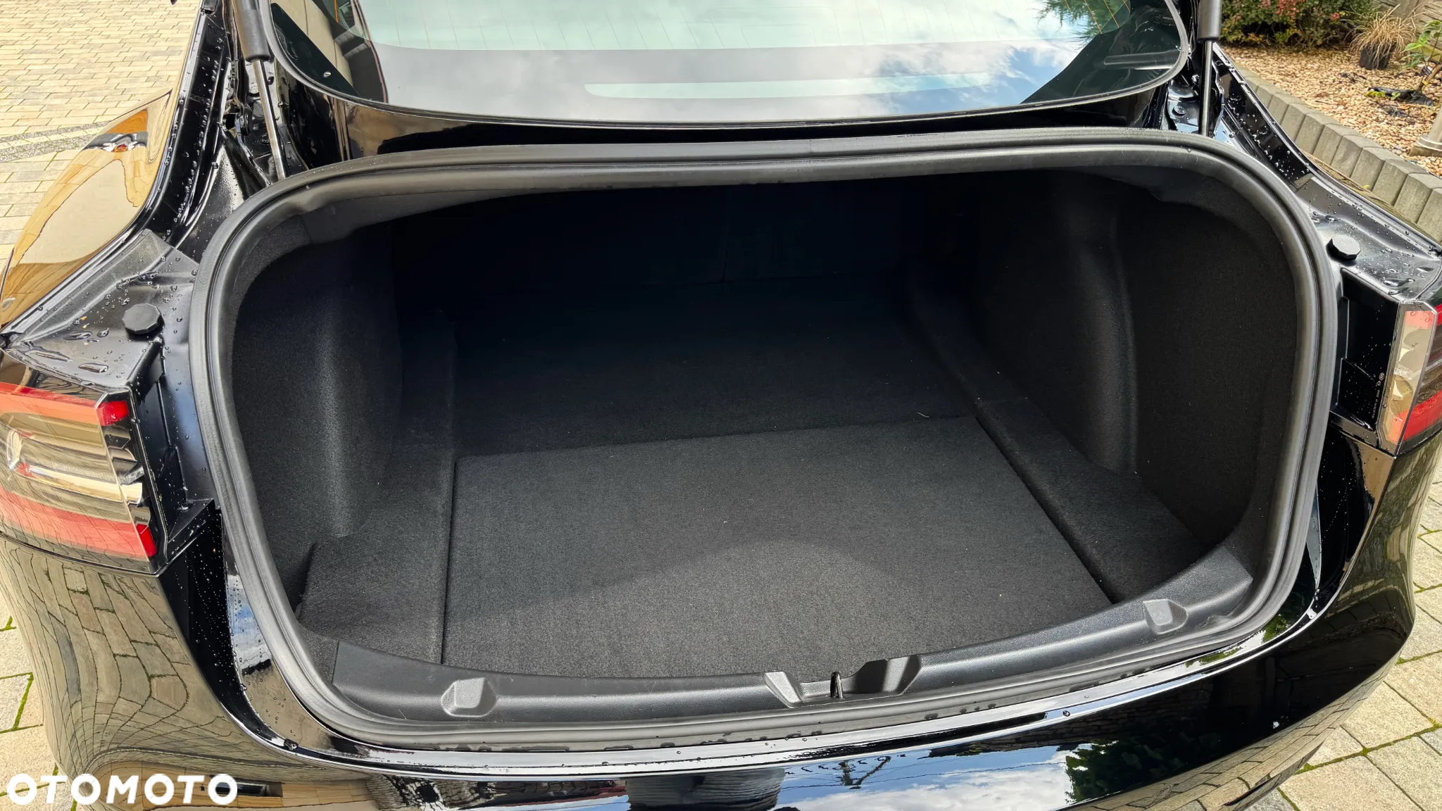 Tesla Model 3 - 28