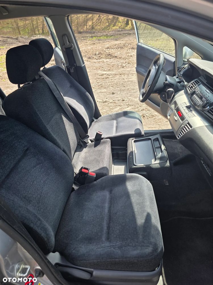 Honda FR-V 2.0 Comfort - 9