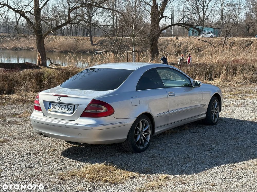 Mercedes-Benz CLK - 2