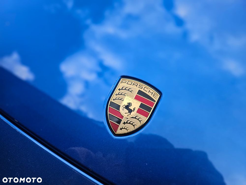 Porsche Panamera 4S - 23