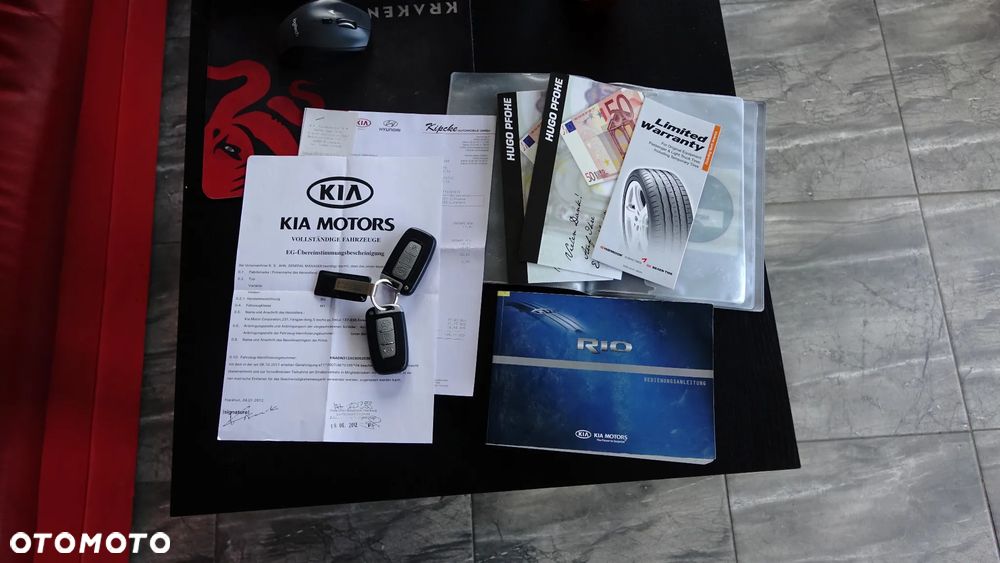 Kia Rio 1.4 Dream Team Edition - 21