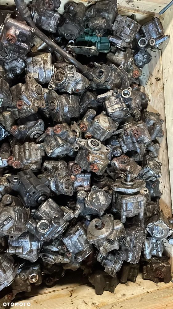 Pompa wspomagania układu kierowniczego Bosch 81.47101-6183 różne numery - 1