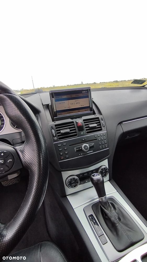 Mercedes-Benz Klasa C 320 CDI Avantgarde 4-Matic - 15