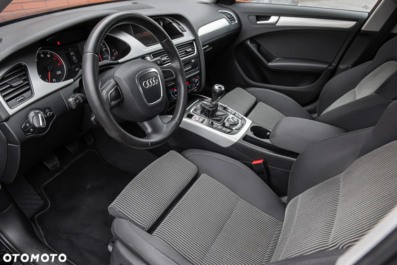 Audi A4 1.8 TFSI Attraction - 5