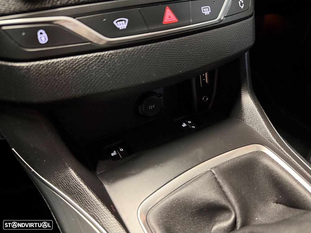 Peugeot 308 130 e-THP Stop & Start Allure - 21