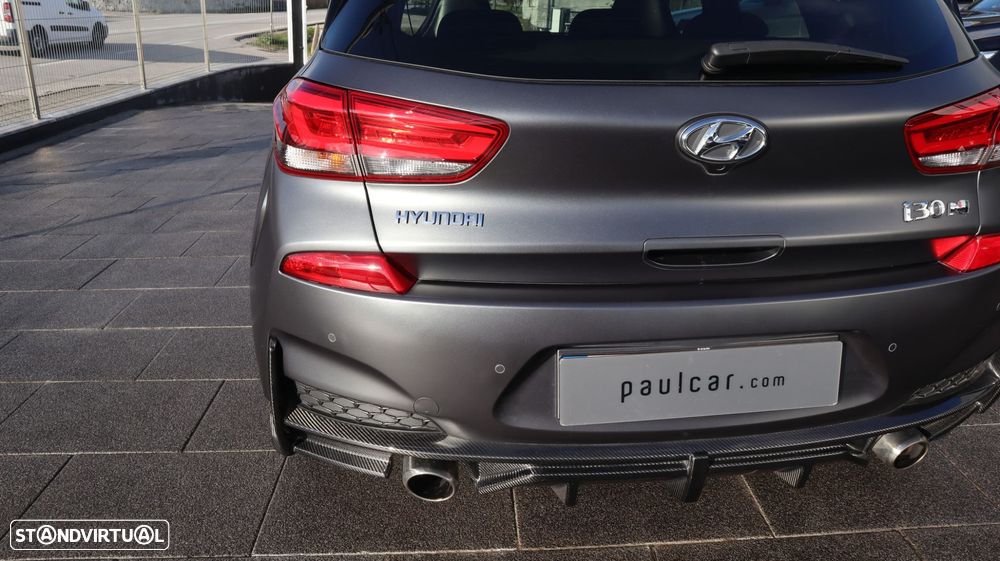 Hyundai i30 N 2.0 T-GDi Performance Pack - 4