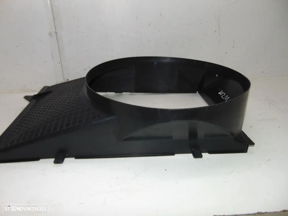 Mercedes 190/w201 resguardo ventoinha - 4