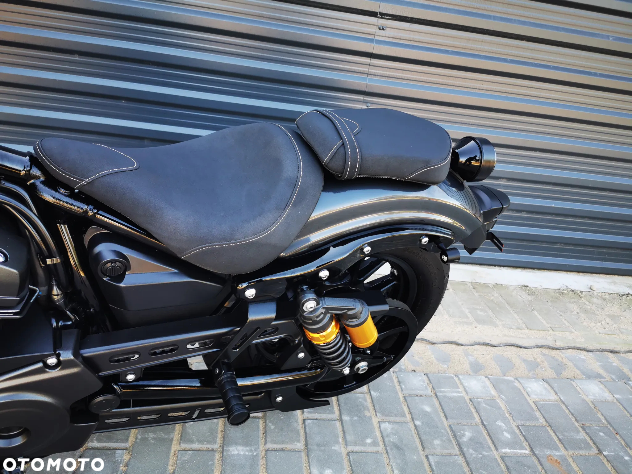Yamaha XVS - 8