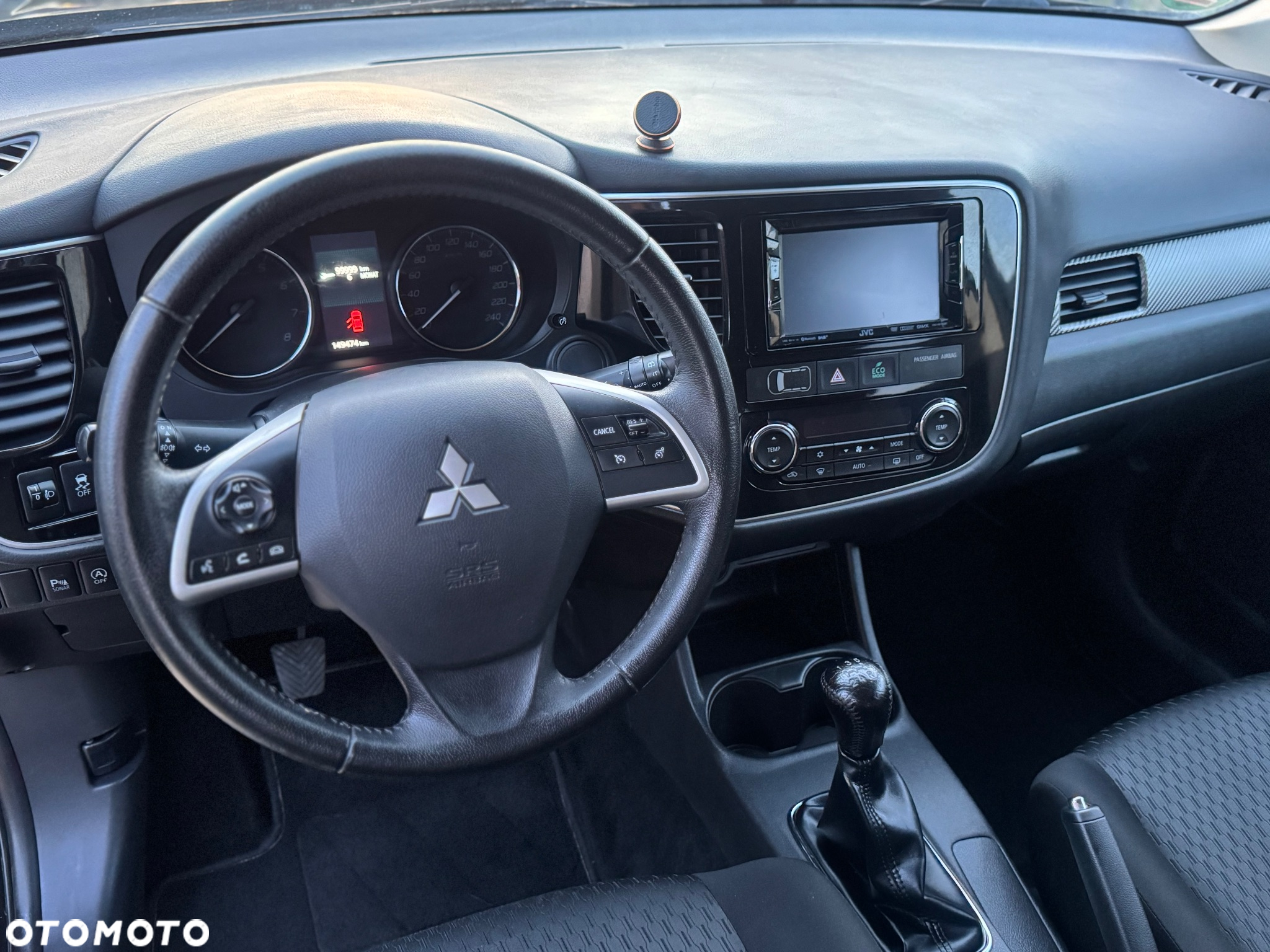 Mitsubishi Outlander 2.0 Intense 2WD - 24
