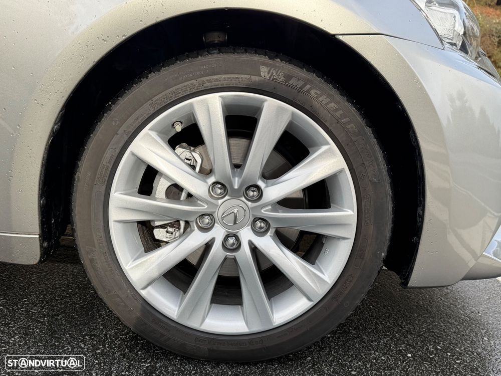 Lexus IS 300H Pack Executive+ - 11