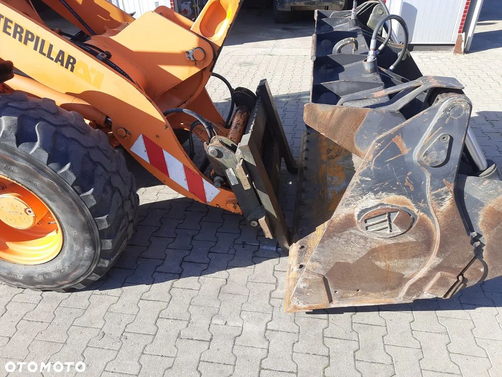 Caterpillar 908 M (2016r) 906 H2 M 907 H2 M 908 H2 M - 2