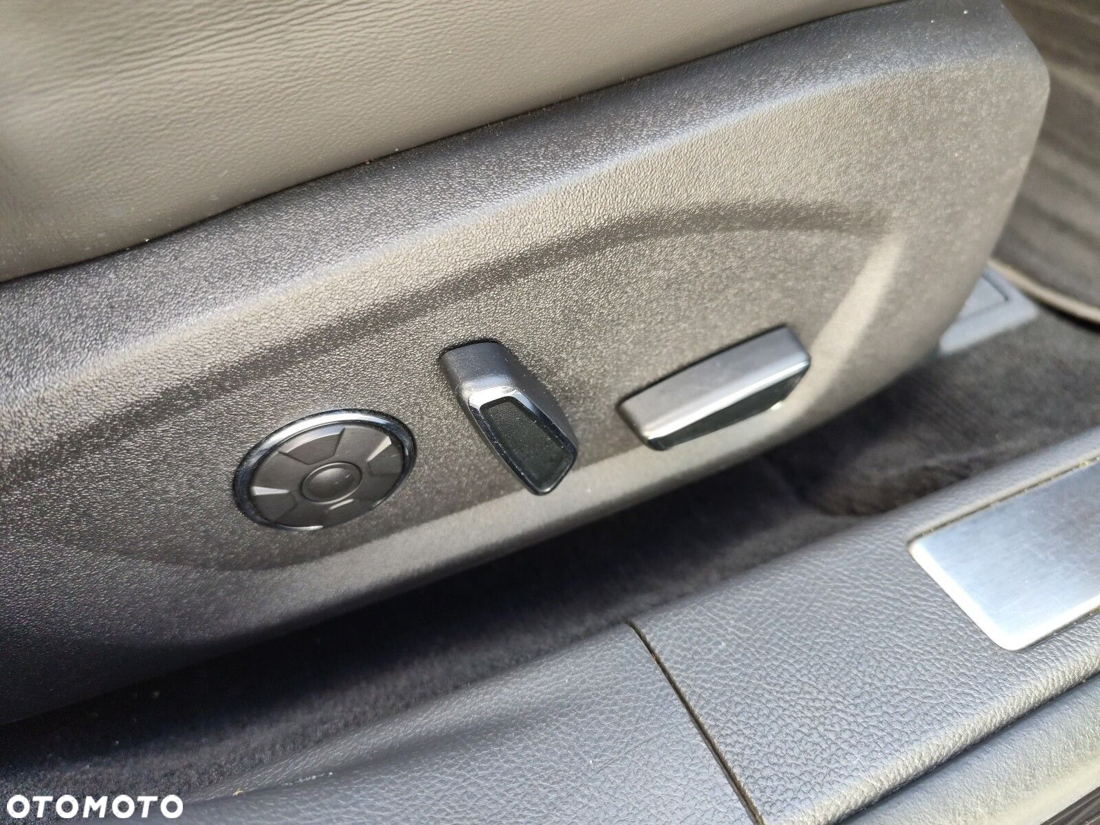 Ford Mondeo - 25