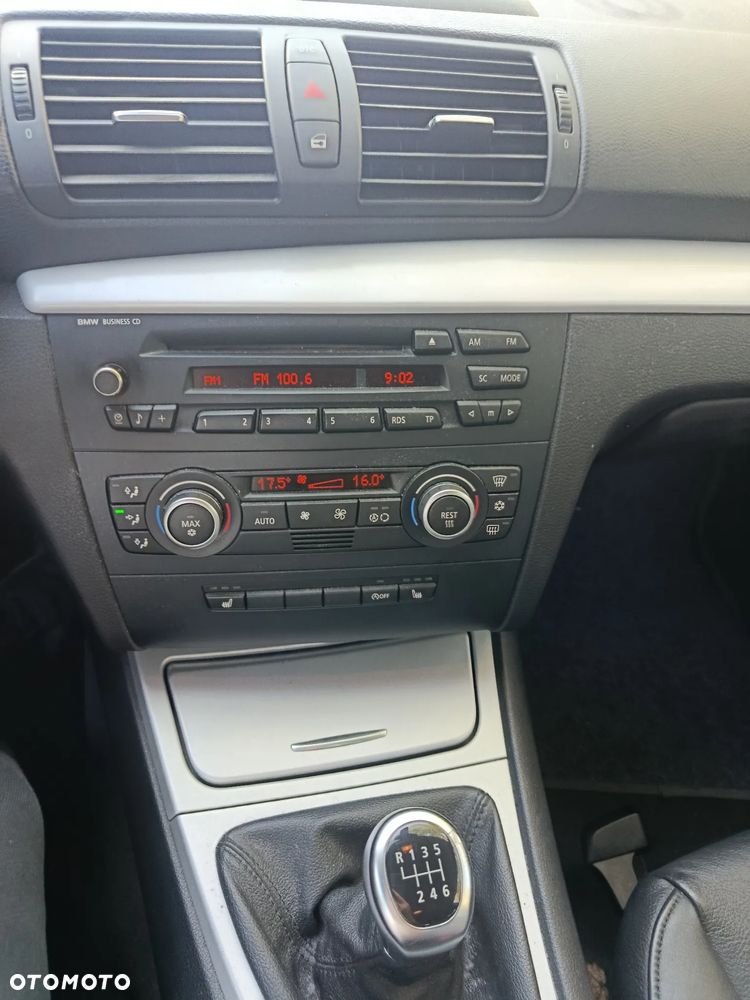 BMW Seria 1 118d - 12