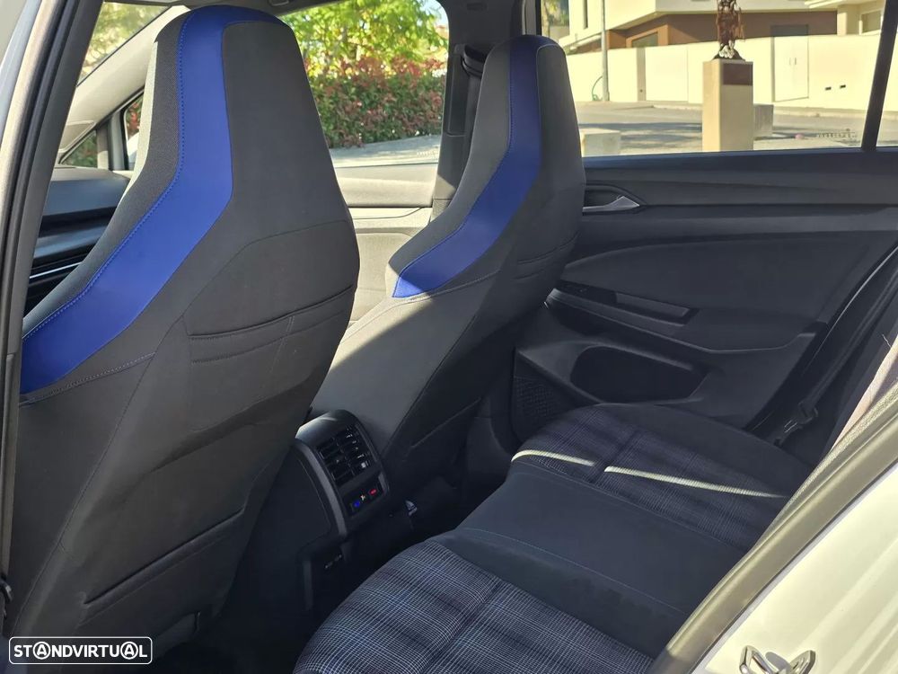 VW Golf 1.4 TSI GTE DSG - 29