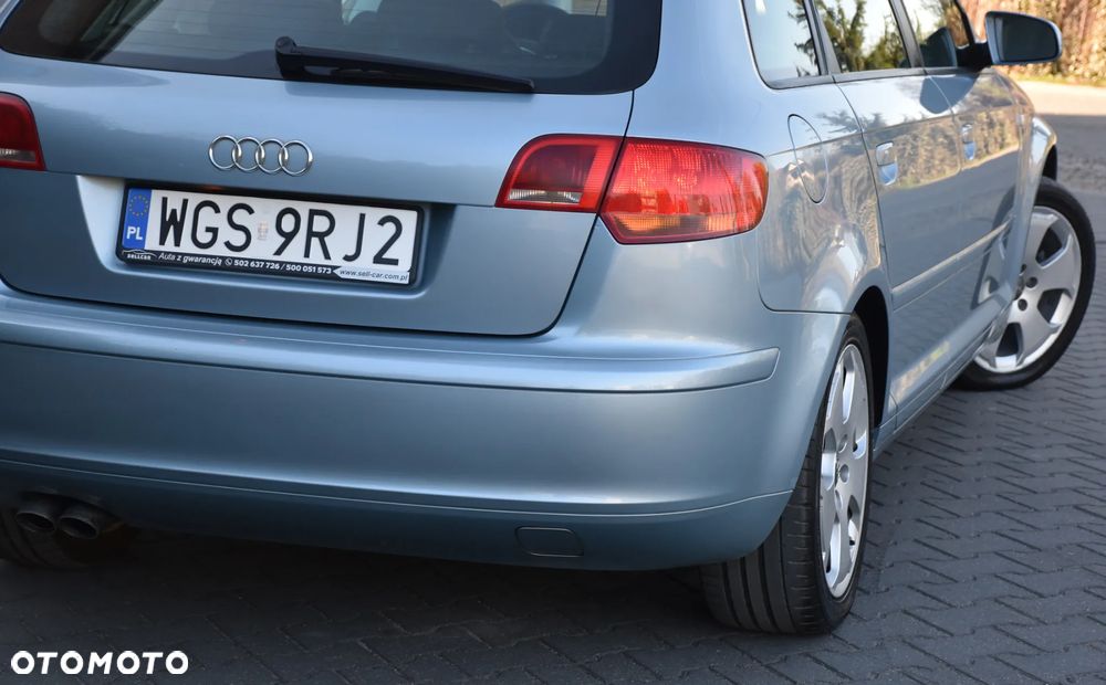 Audi A3 Sportback 2.0 TDI Ambiente - 32