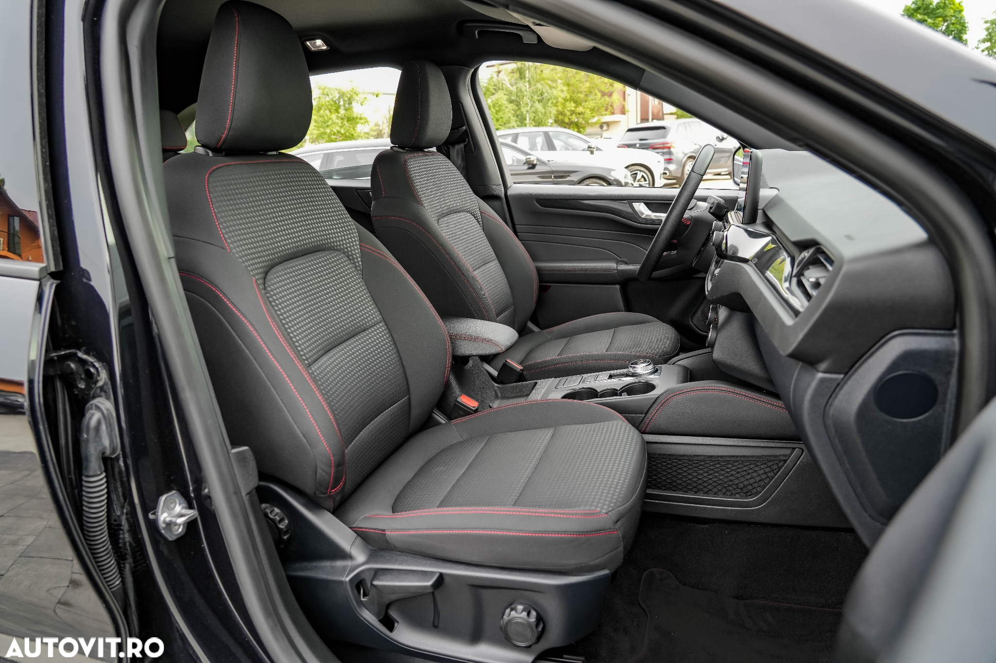 Ford Kuga 2.5 Duratec FWD FHEV ST-Line - 13