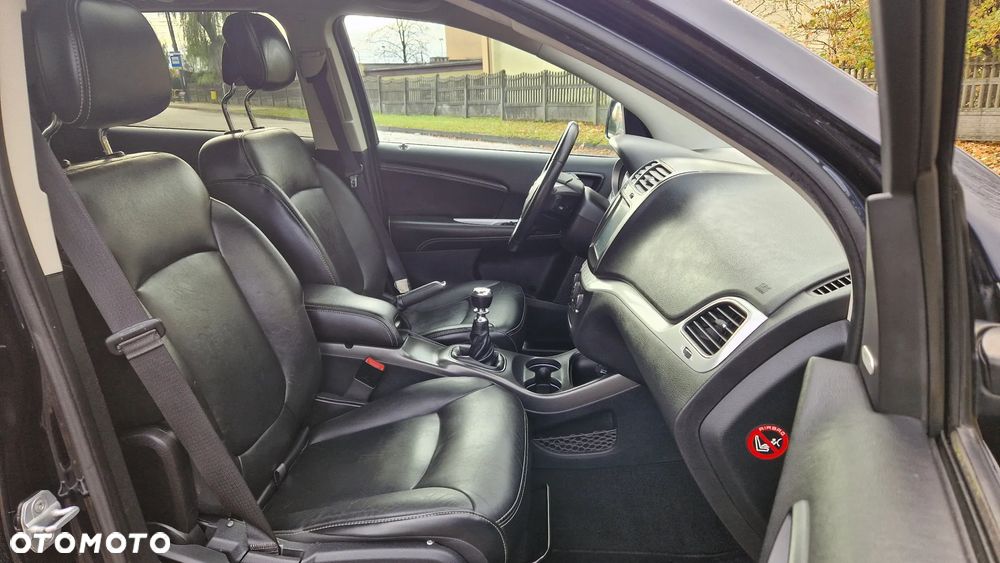 Fiat Freemont 2.0 Multijet 16V DPF Urban - 12