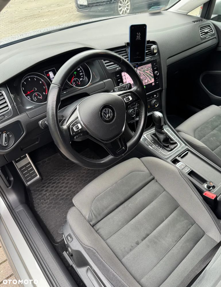 Volkswagen Golf VII 1.5 TSI BMT Evo Comfortline DSG - 21