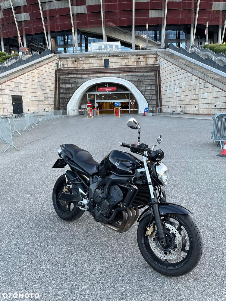 Yamaha FZ6 - 2