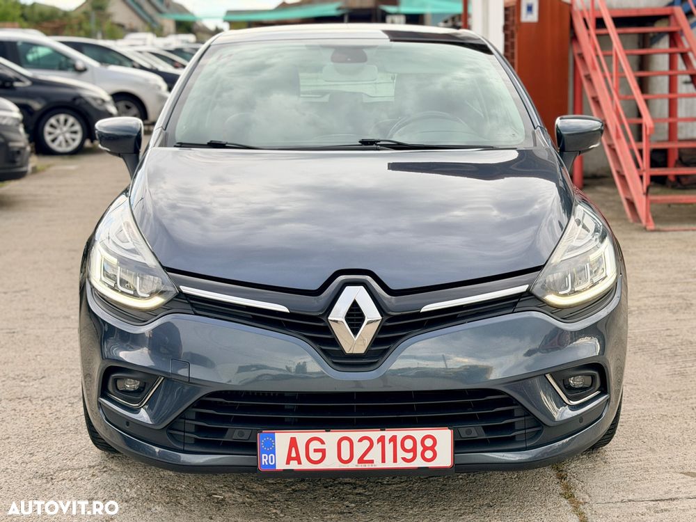 Renault Clio - 2