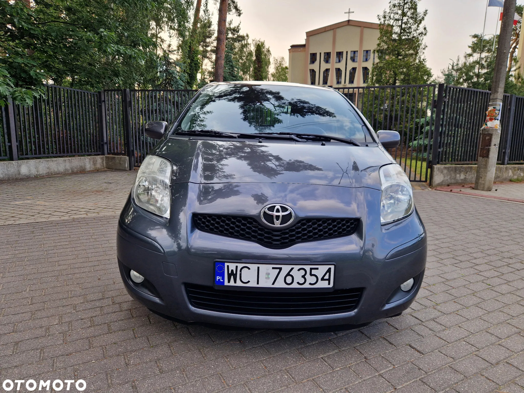 Toyota Yaris 1.33 Sol - 14
