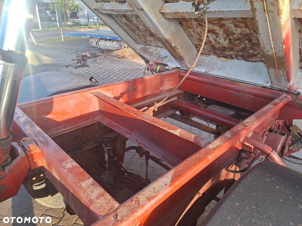 Iveco Eurocargo  wywrotka - 10