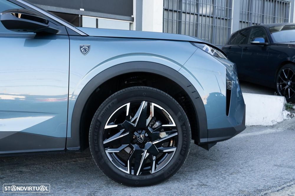 Peugeot 3008 1.2 Hybrid GT e-DCS6 - 2