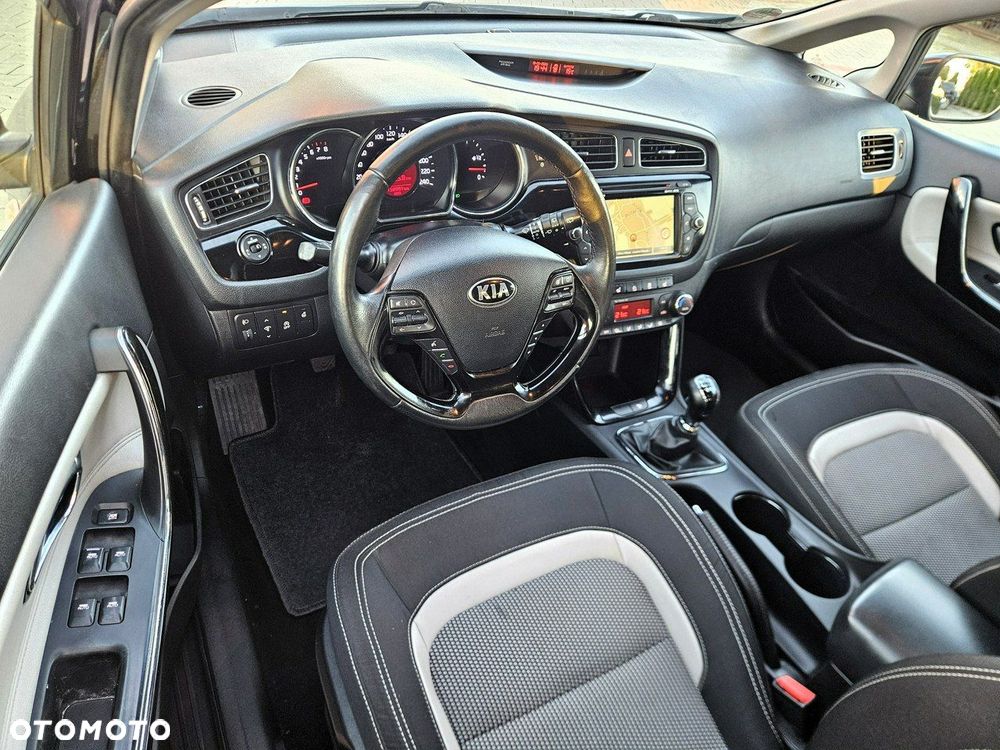 Kia Ceed 1.4 Business Line - 9