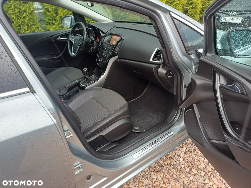 Opel Astra 1.4 Turbo Cosmo - 9