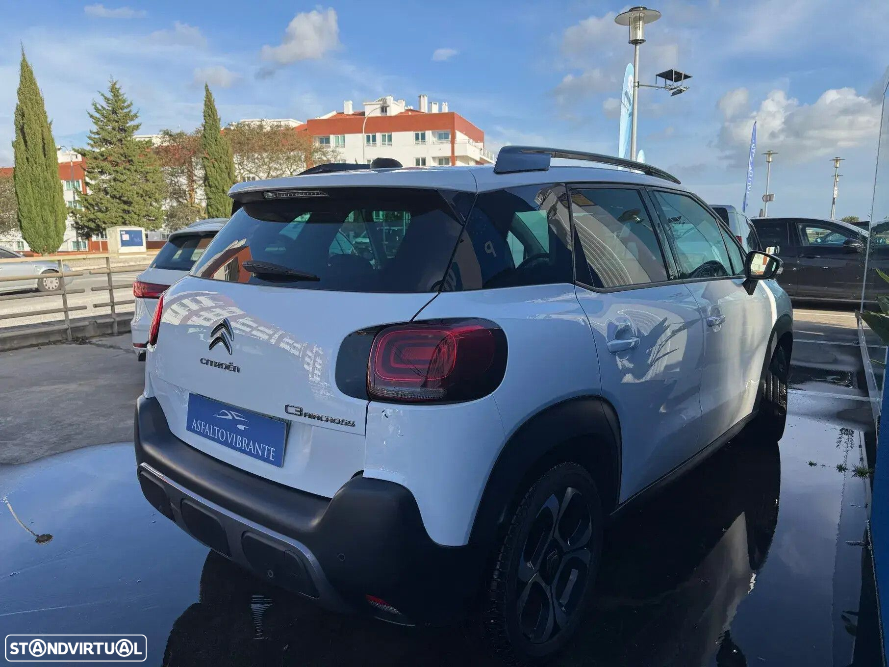 Citroën C3 Aircross 1.2 PureTech Shine - 11