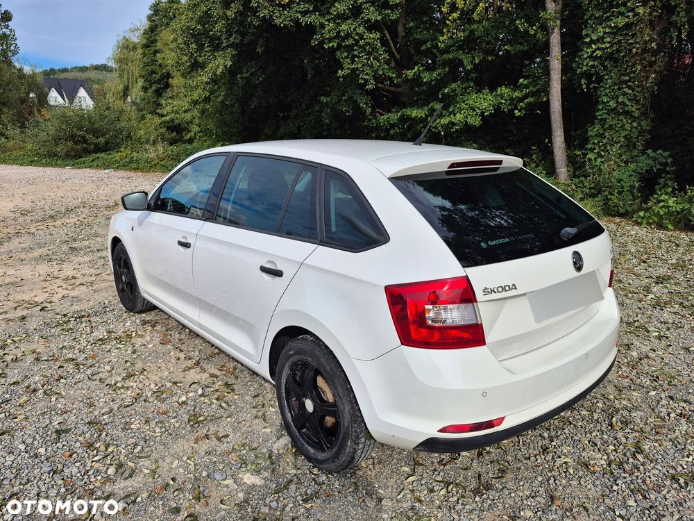 Skoda RAPID 1.2 TSI Active - 27