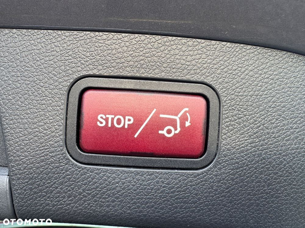Mercedes-Benz GLA 200 d 4Matic 7G-DCT SCORE - 9