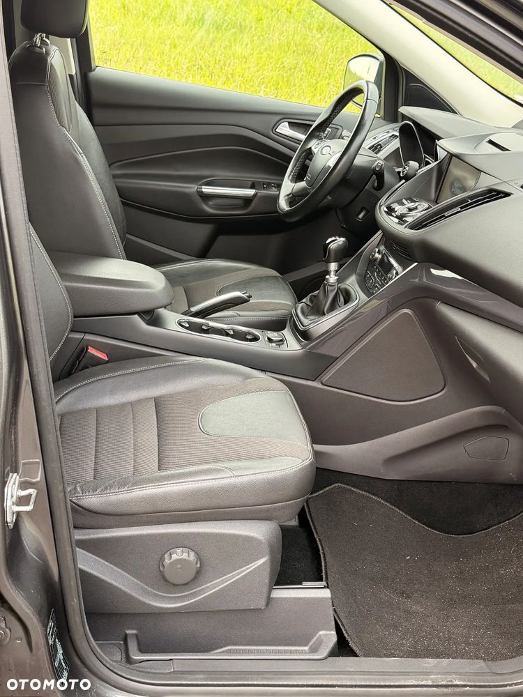 Ford Kuga 1.5 EcoBoost 2x4 SYNC - 23